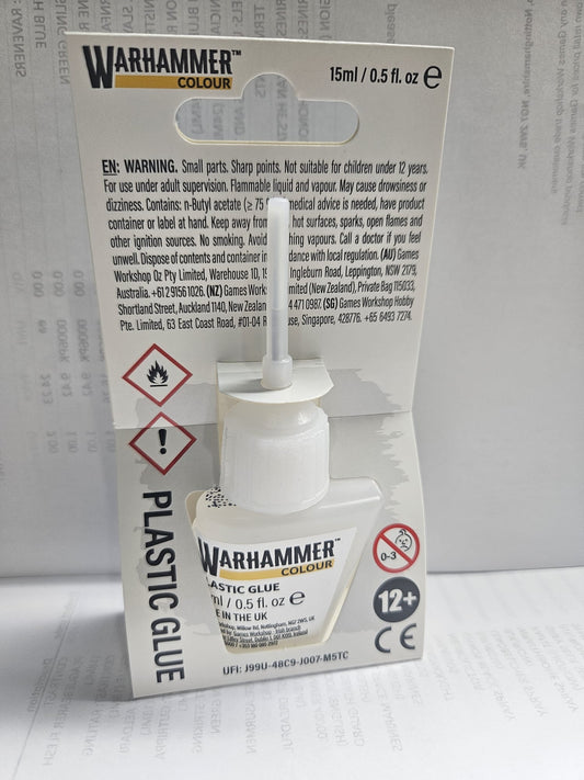 WARHAMMER COLOUR PLASTIC GLUE